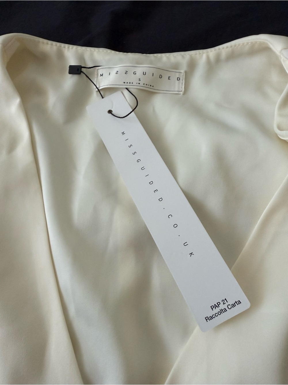 Missguided Cream Sleeveless Button-Front Vest - Picture 2 of 5